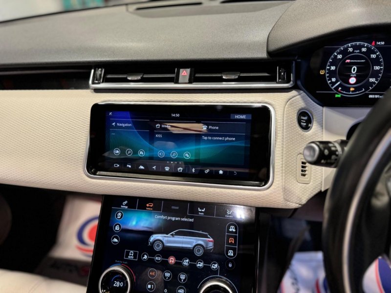 LAND ROVER RANGE ROVER VELAR