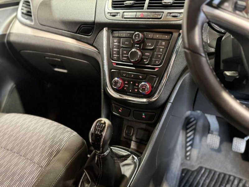 VAUXHALL MOKKA