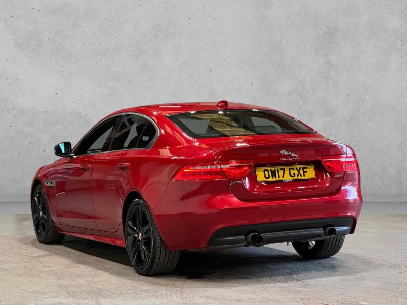 JAGUAR XE