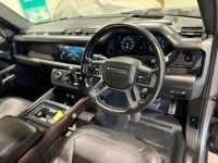 LAND ROVER DEFENDER 110