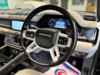 LAND ROVER DEFENDER 110