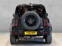 LAND ROVER DEFENDER 110