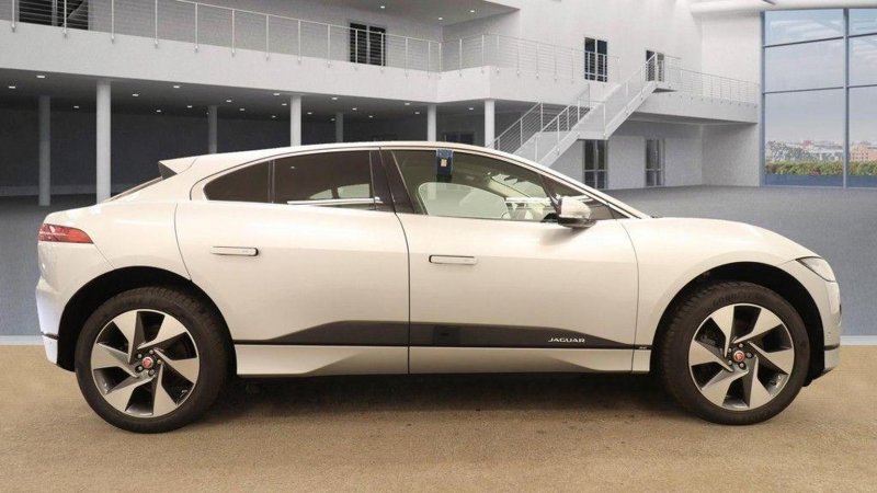 JAGUAR I-Pace