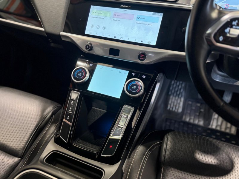 JAGUAR I-Pace
