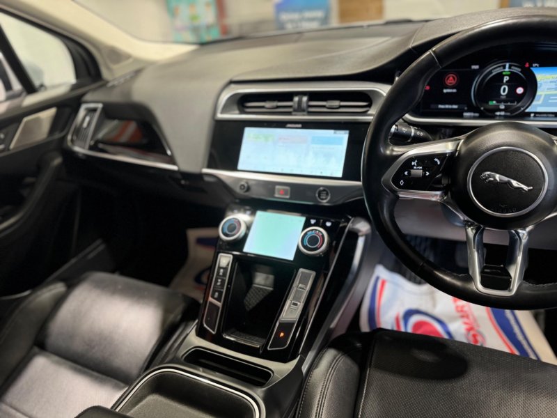 JAGUAR I-Pace